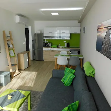 Katamaran Apartman Siófok