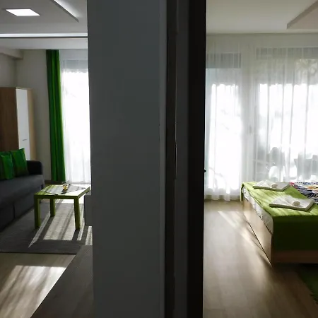 Katamaran Apartman *