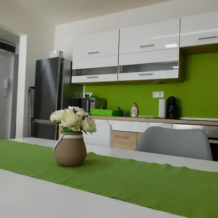 Katamaran Apartament *