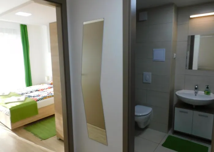 דירה Katamaran שיופוק