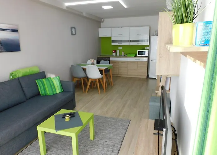 Katamaran * שיופוק